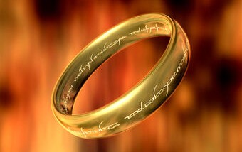 LA GUERRA DELL’ANELLO: QUALI LEZIONI GIURIDICHE DALLA QUERELLE FRA I DUE TRADUTTORI ITALIANI DEL CAPOLAVORO DI TOLKIEN? LA GUERRA DELL’ANELLO: QUALI LEZIONI GIURIDICHE DALLA QUERELLE FRA I DUE TRADUTTORI ITALIANI DEL CAPOLAVORO DI TOLKIEN?